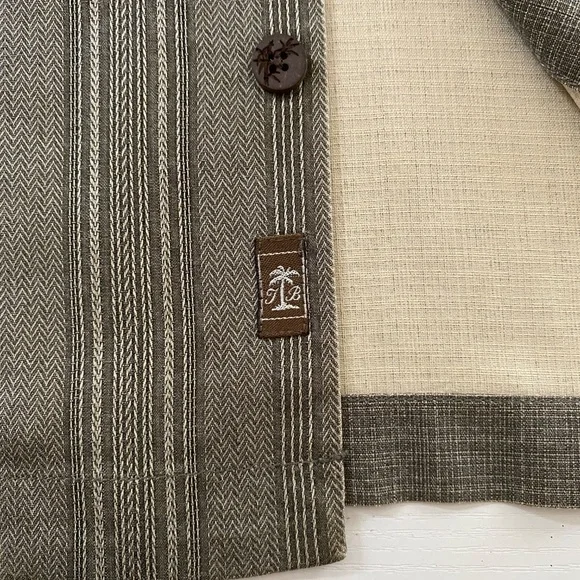 TOMMY BAHAMA Palm Tree Hawaiian Silk Button Up Green Khaki Shirt. Size L - Picture 4 of 15